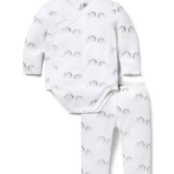 White Baby Onesie and Pants Set with Elephant Print by Janie and jack - Picture 1 of 4